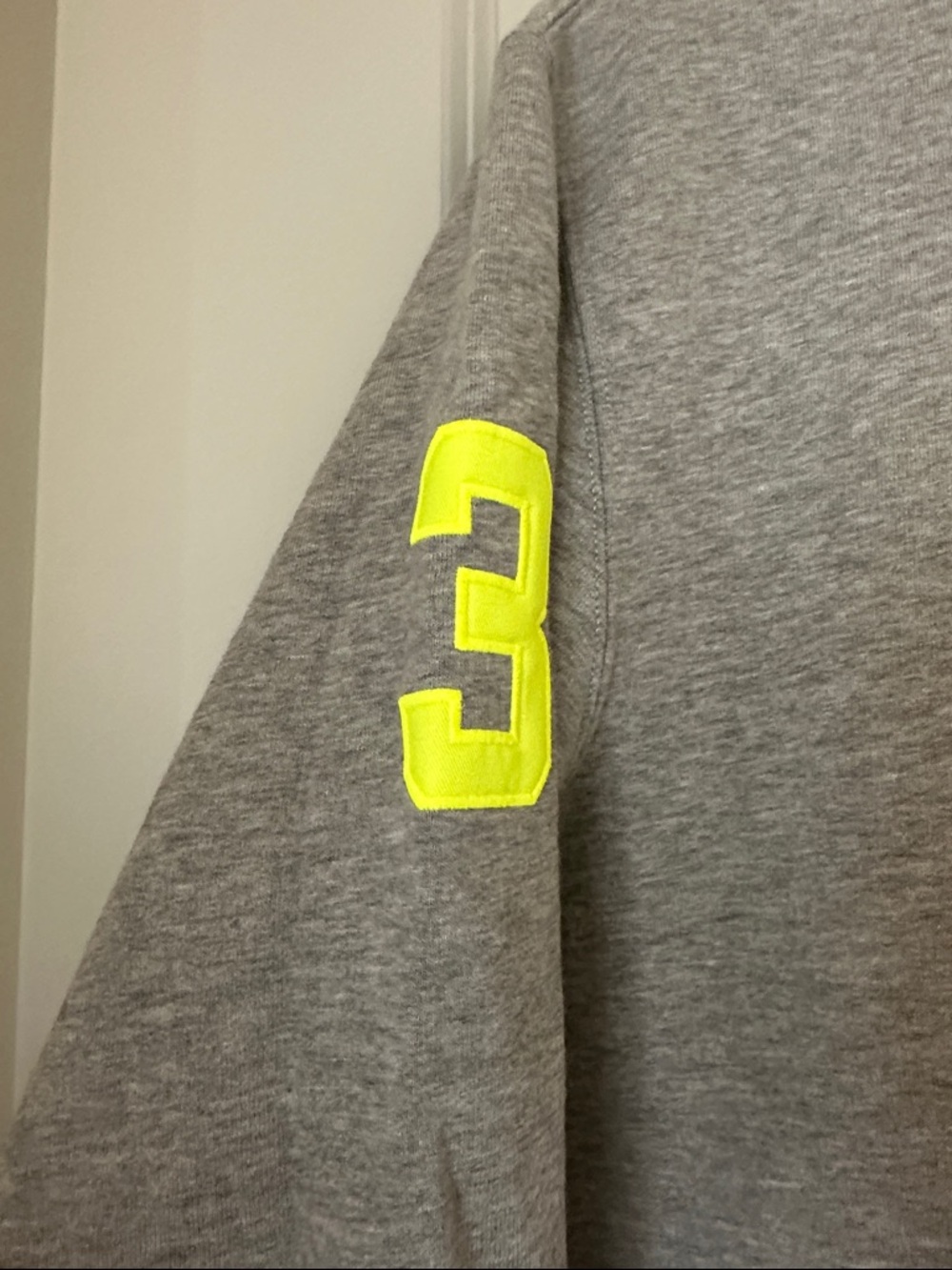Polo Ralph Lauren Gray Hoodie with Neon Yellow Pony Logo - Picture 4 of 8